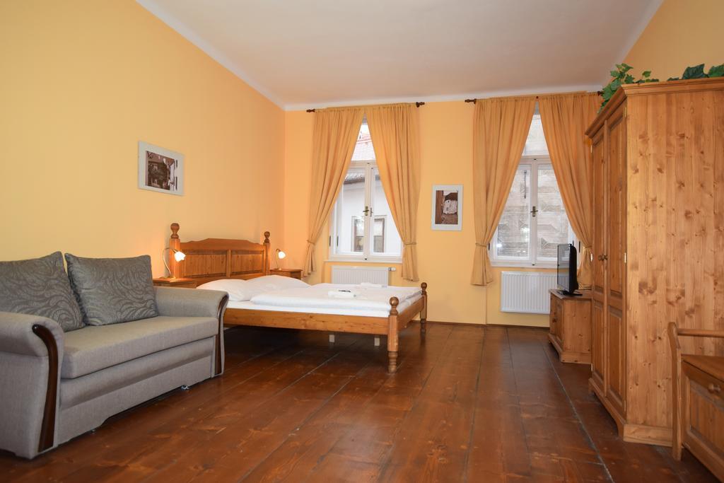 Pension Zamecka Apartma - Castle Apartments Czeski Krumlow Zewnętrze zdjęcie