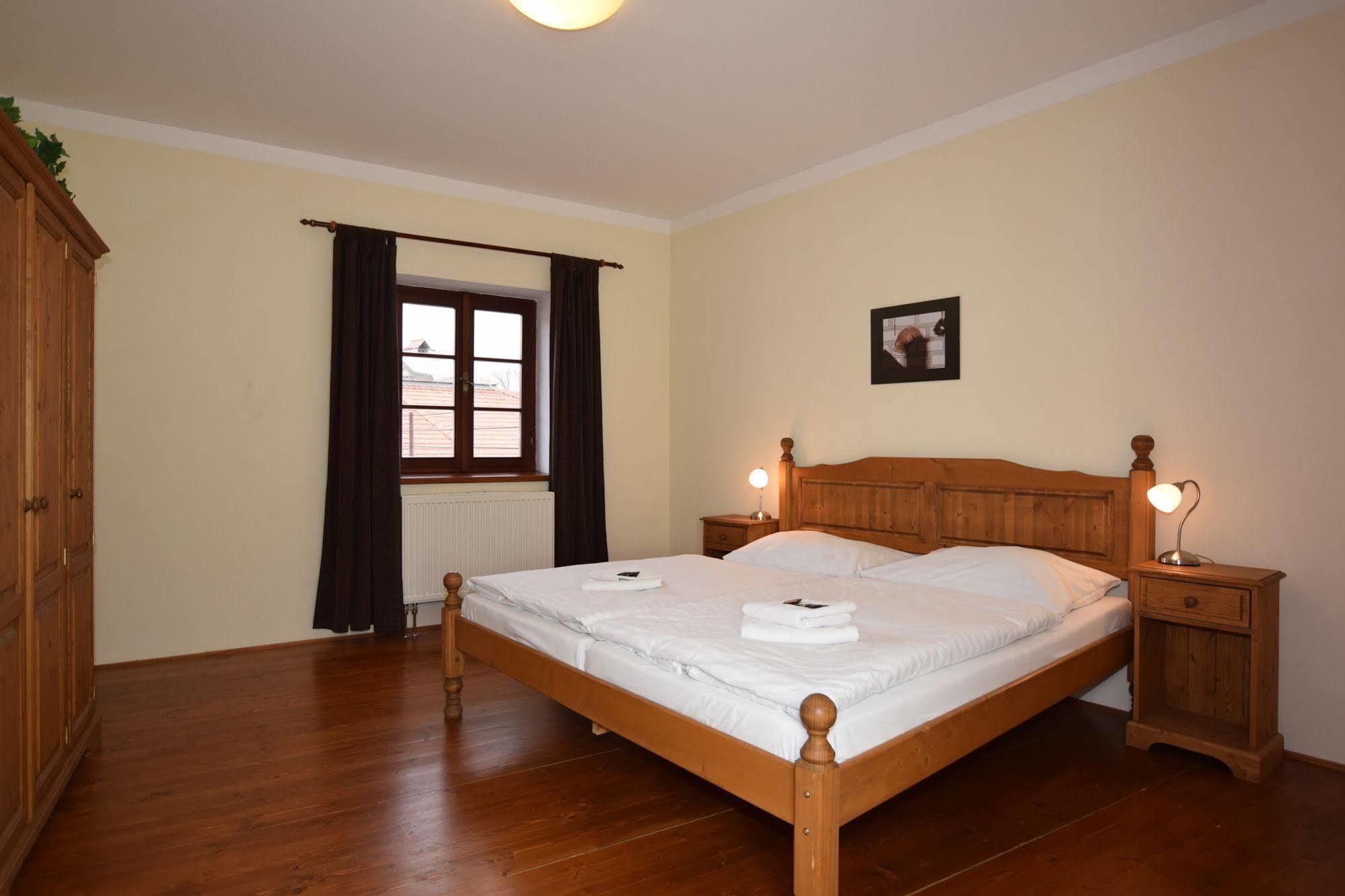 Pension Zamecka Apartma - Castle Apartments Czeski Krumlow Zewnętrze zdjęcie